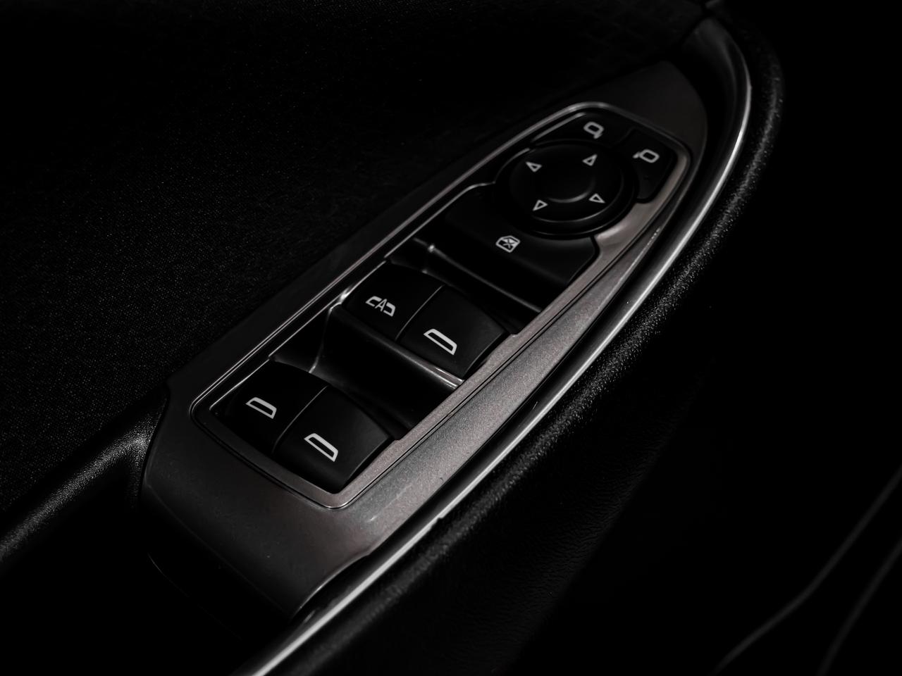 2019 Chevrolet Malibu HYBRID REAR VIEW CAMERA APPLE CARPLAY Photo