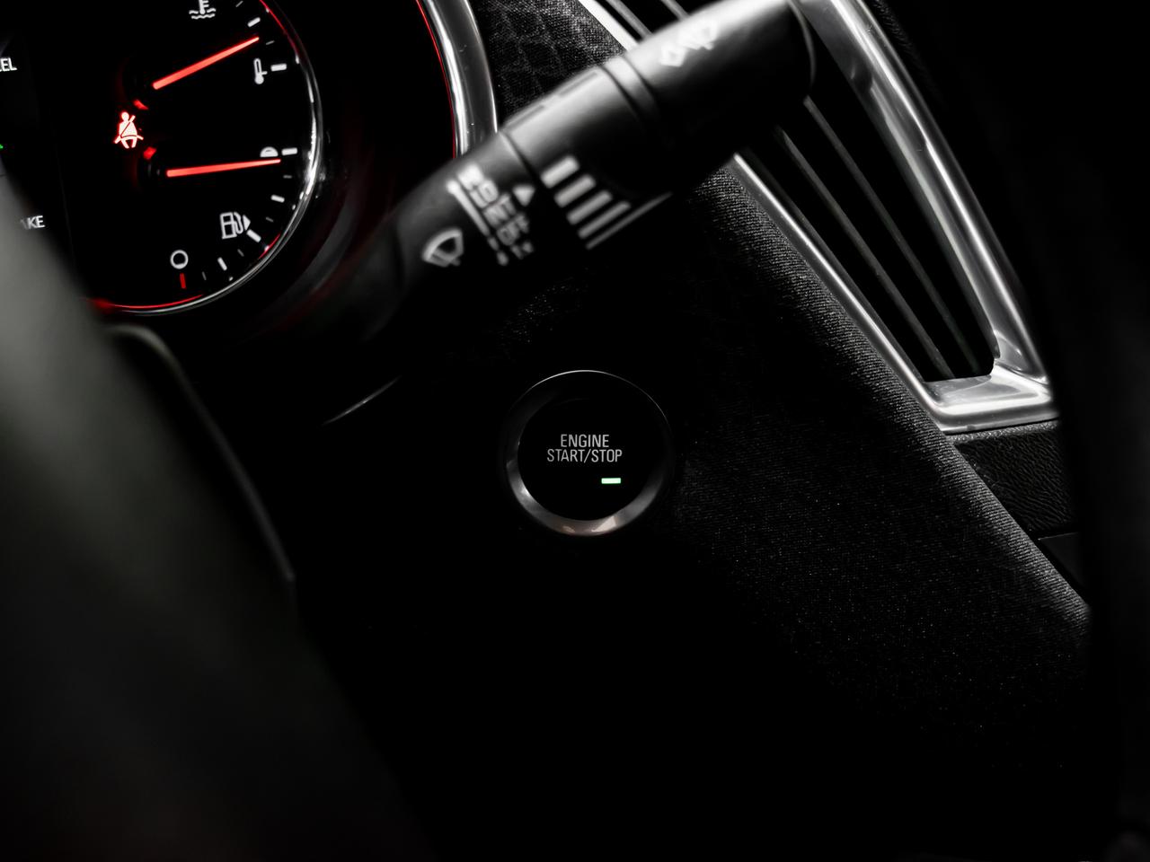 2019 Chevrolet Malibu HYBRID REAR VIEW CAMERA APPLE CARPLAY Photo