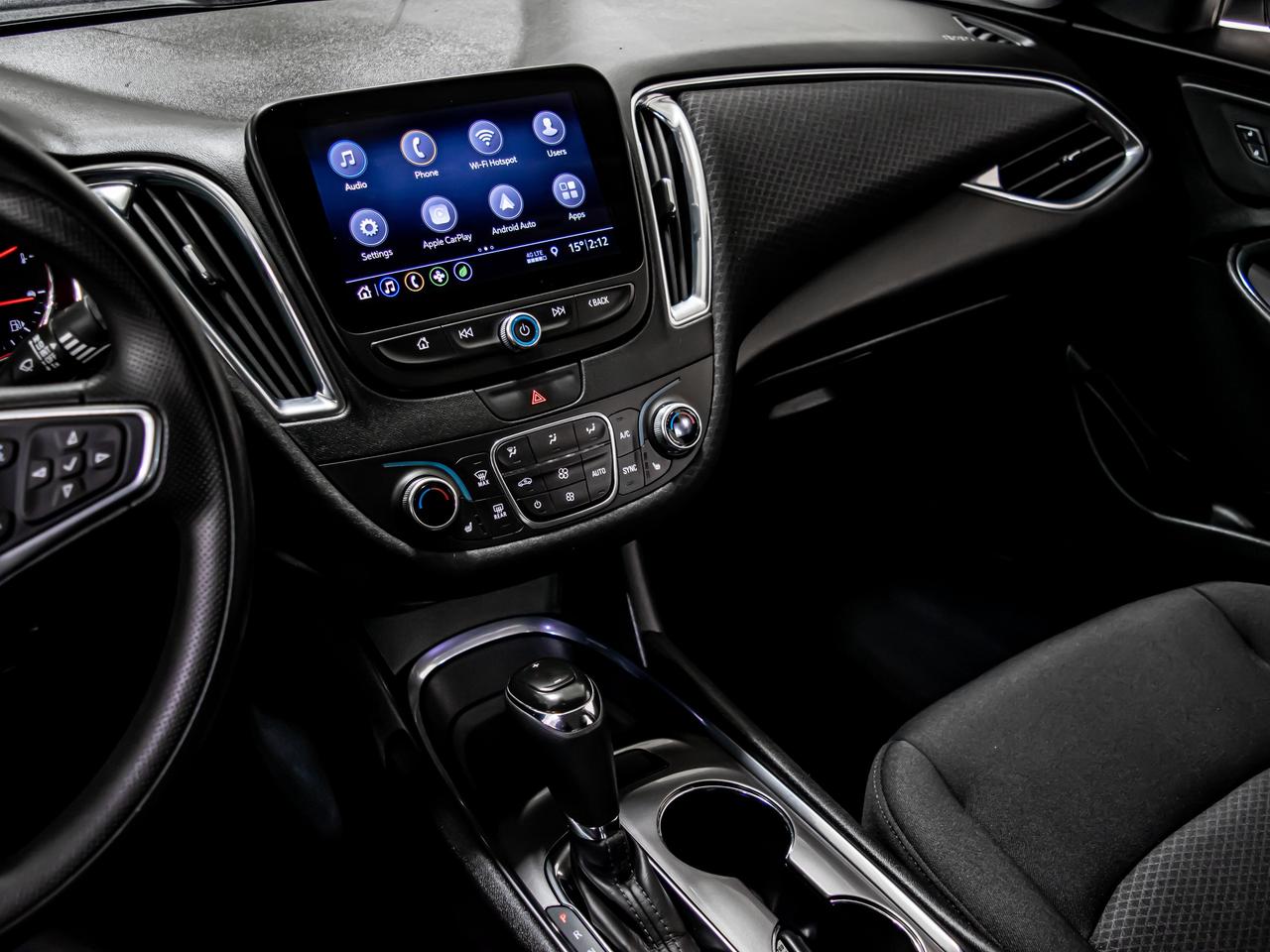 2019 Chevrolet Malibu HYBRID REAR VIEW CAMERA APPLE CARPLAY Photo