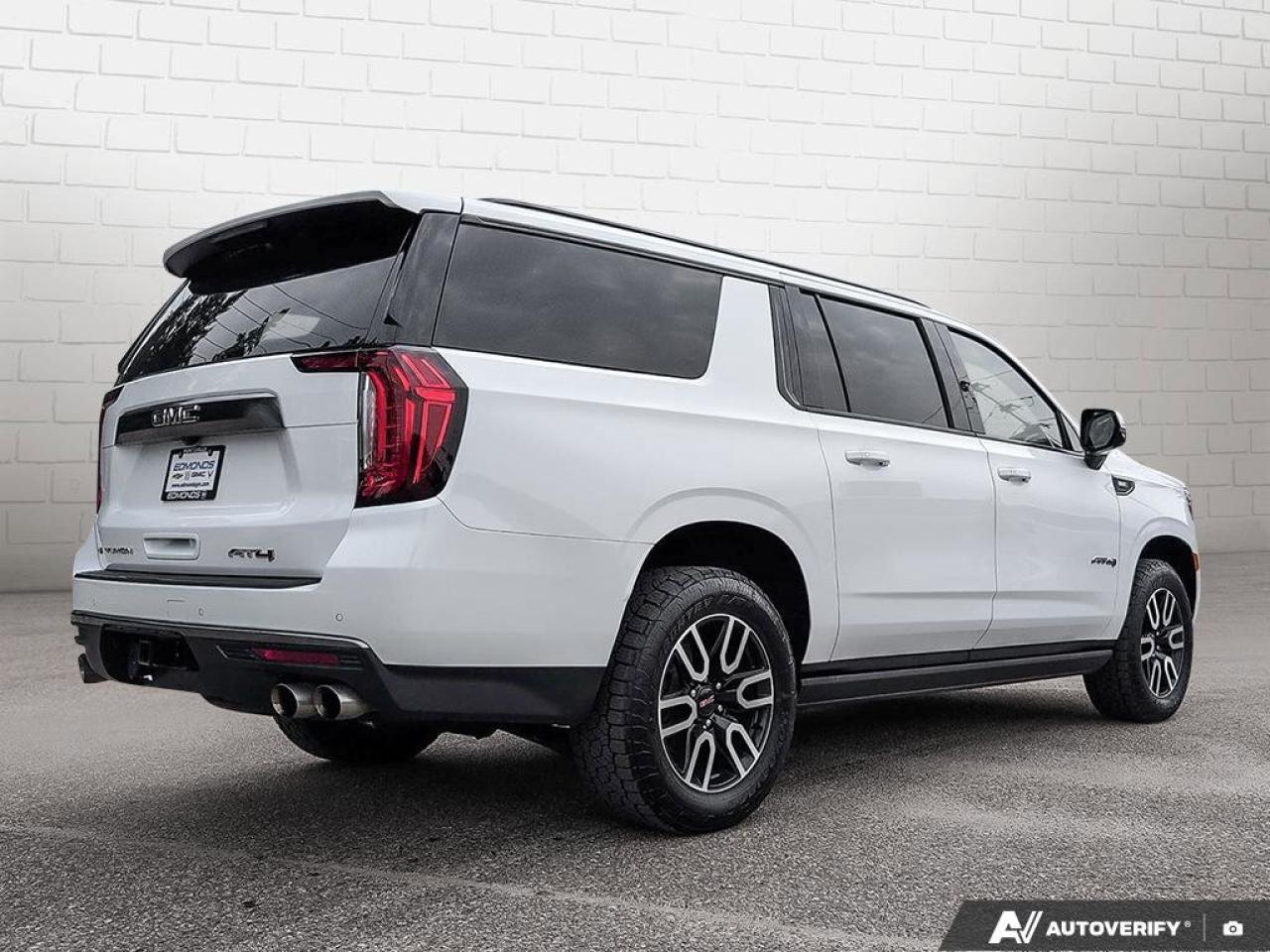 2023 GMC Yukon XL AT4AT4   Remote Start   Heated + Vented Front Seat Photo