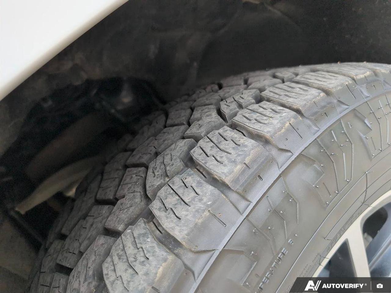 2023 GMC Yukon XL AT4AT4   Remote Start   Heated + Vented Front Seat Photo