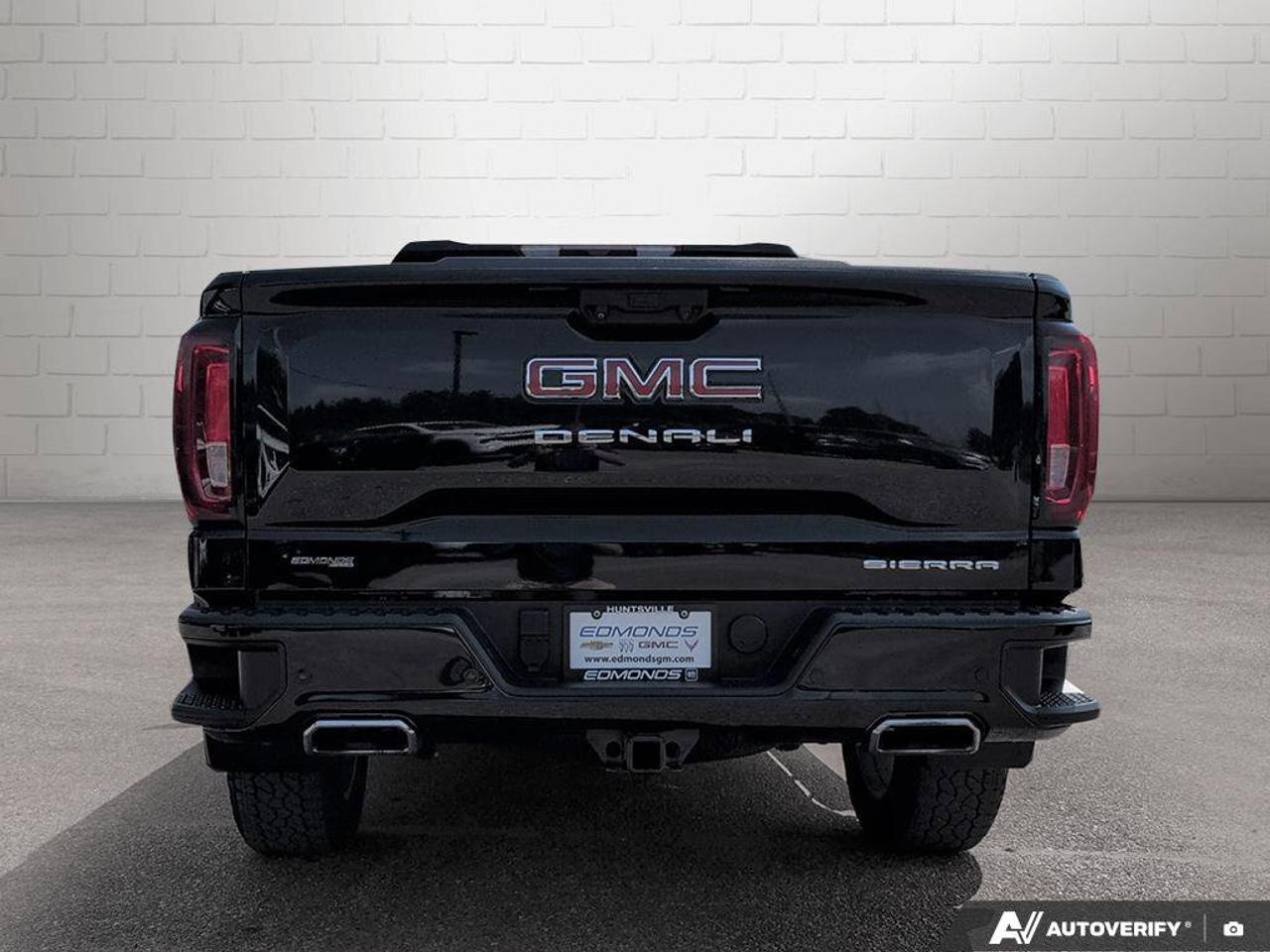 2022 GMC Sierra 1500 DenaliDenali   Remote Start   Trailer Brake Contro Photo3