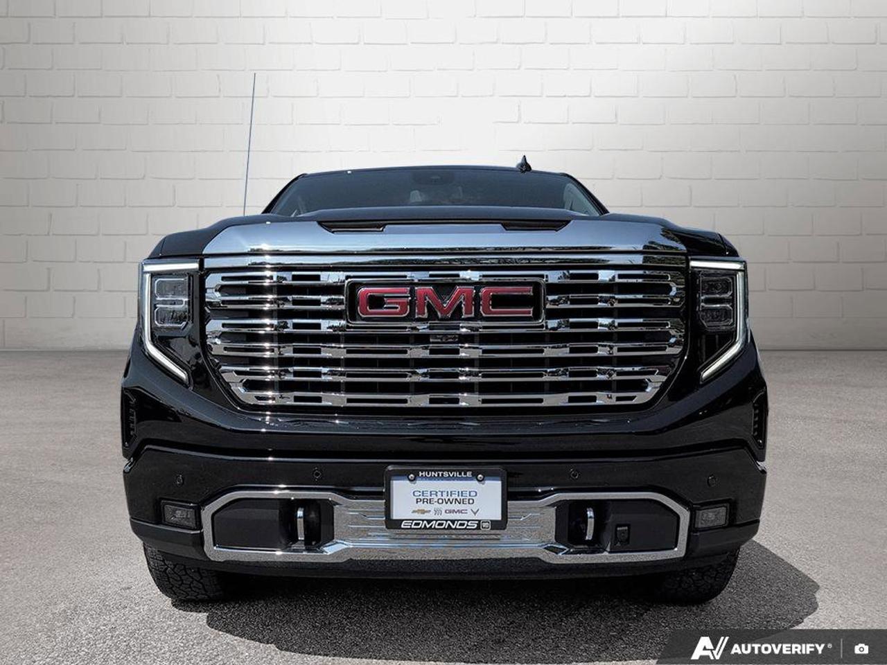 2022 GMC Sierra 1500 DenaliDenali   Remote Start   Trailer Brake Contro Photo