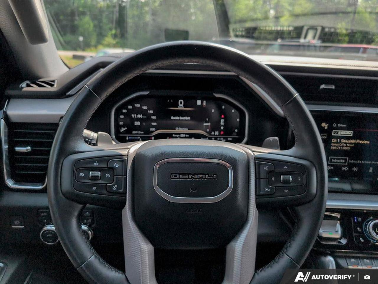 2022 GMC Sierra 1500 DenaliDenali   Remote Start   Trailer Brake Contro Photo