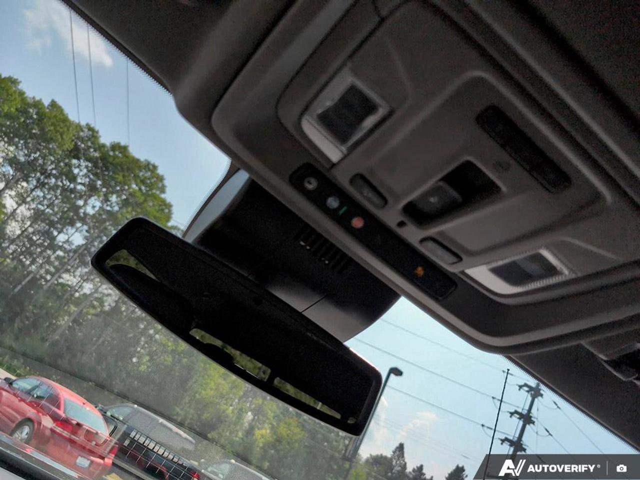 2022 GMC Sierra 1500 DenaliDenali   Remote Start   Trailer Brake Contro Photo