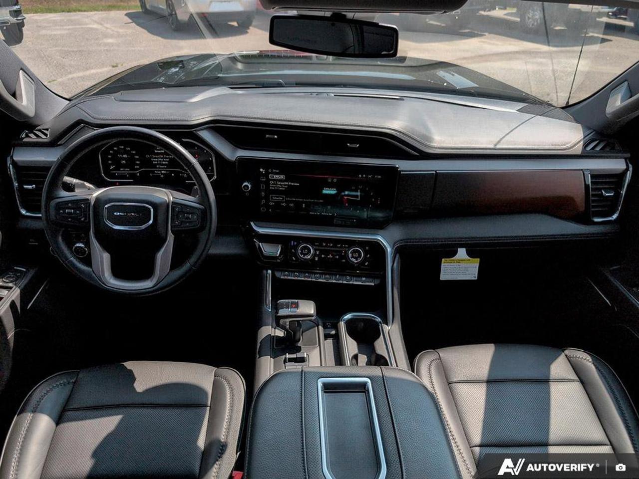 2022 GMC Sierra 1500 DenaliDenali   Remote Start   Trailer Brake Contro Photo