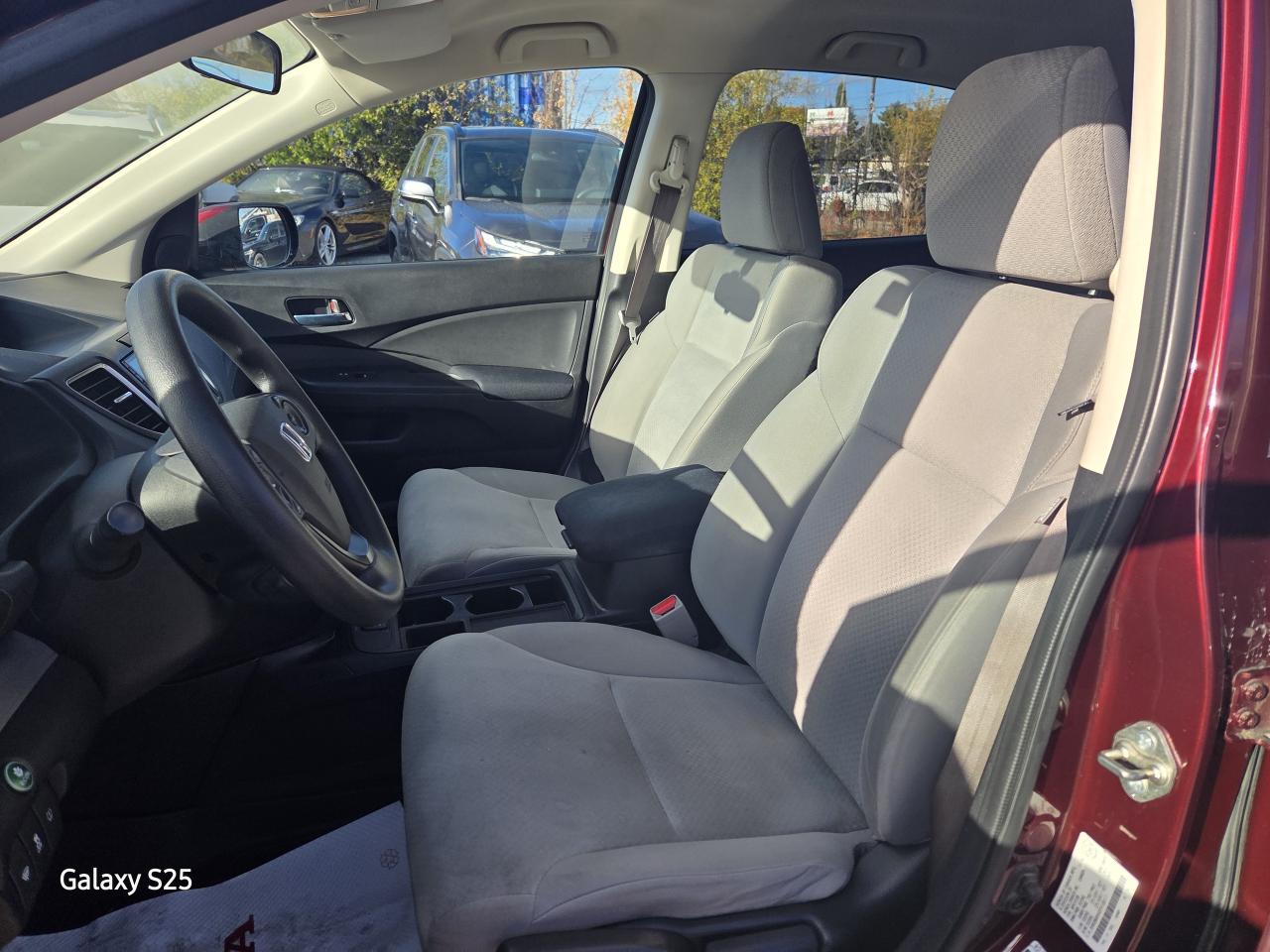 2015 Honda CR-V SE AWD ALLOY REAR VIEW CAMERA AIR LOW KM $ 16,888. Photo