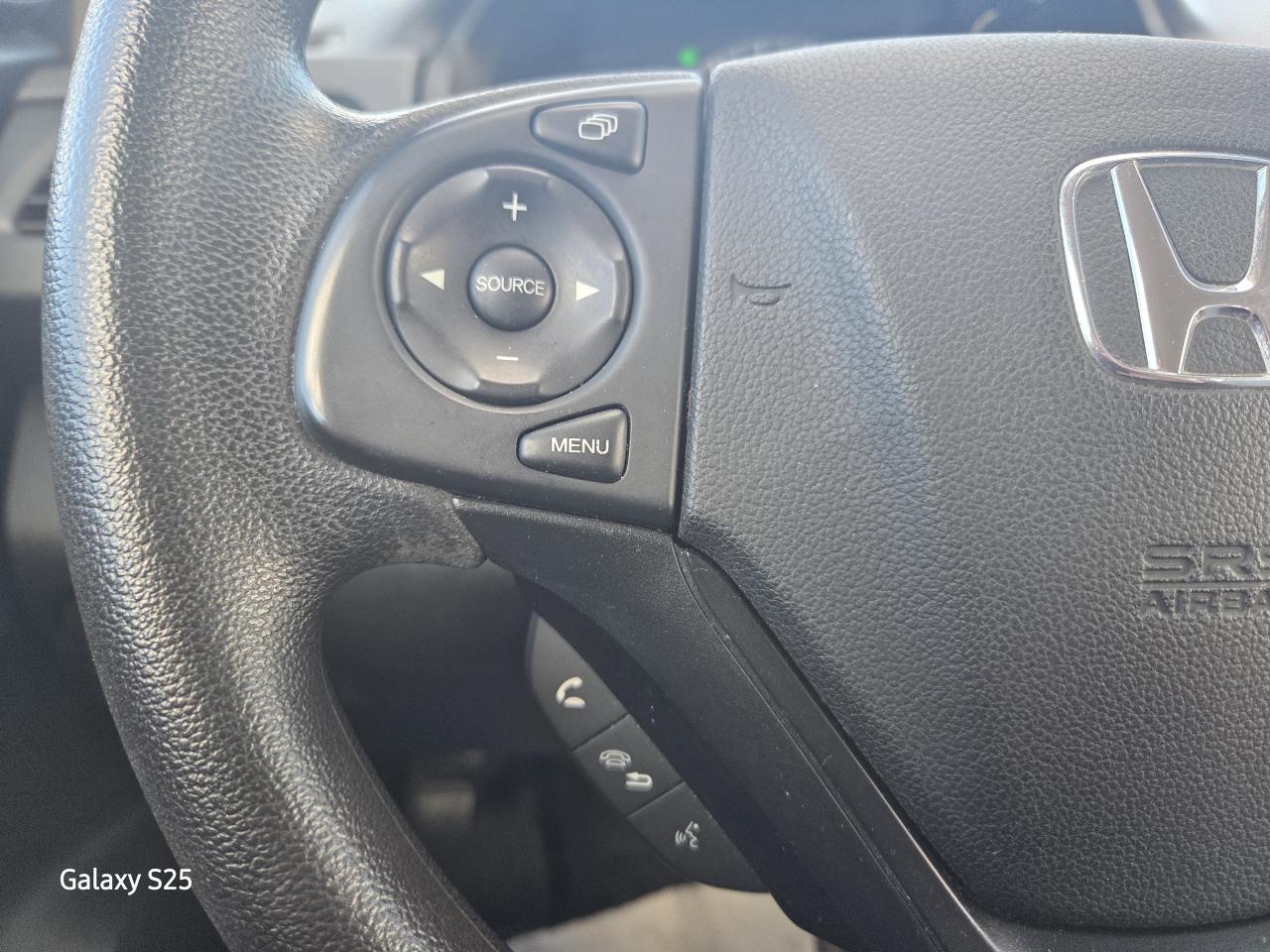 2015 Honda CR-V SE AWD ALLOY REAR VIEW CAMERA AIR LOW KM $ 16,888. Photo