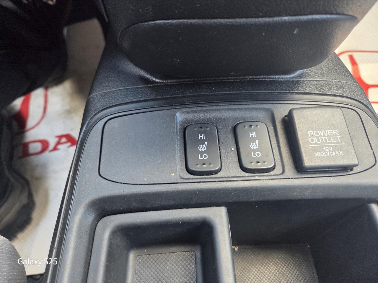 2015 Honda CR-V SE AWD ALLOY REAR VIEW CAMERA AIR LOW KM $ 16,888. Photo