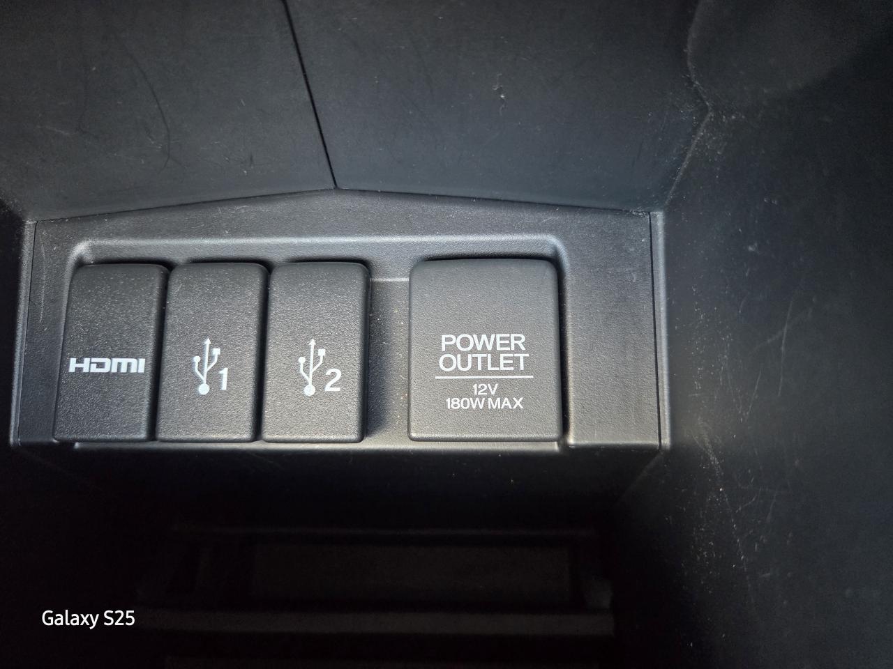 2015 Honda CR-V SE AWD ALLOY REAR VIEW CAMERA AIR LOW KM $ 16,888. Photo