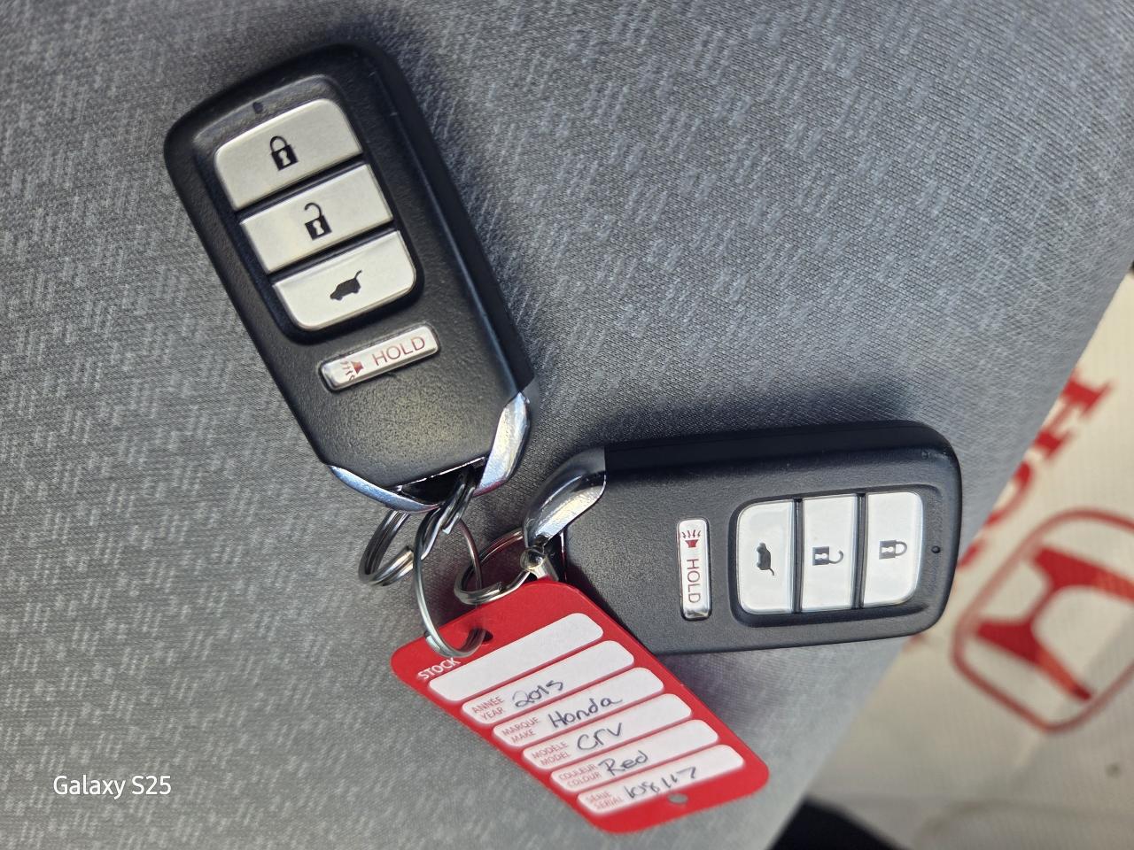 2015 Honda CR-V SE AWD ALLOY REAR VIEW CAMERA AIR LOW KM $ 16,888. Photo