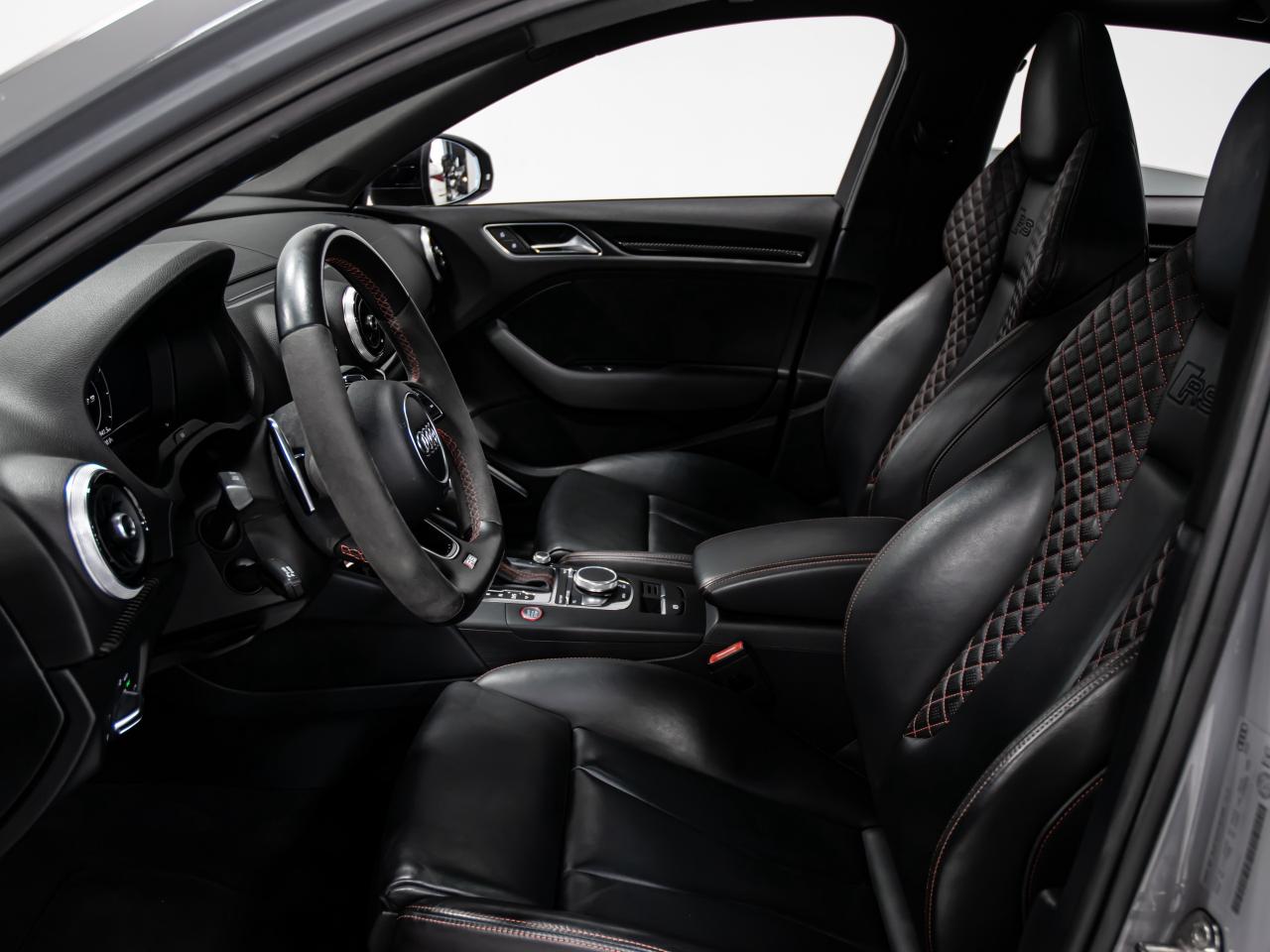 2018 Audi RS 3 Sedan 2.5 TFSI QUATTRO S TRONIC NAVI BLIND SPOTS REAR CA Photo