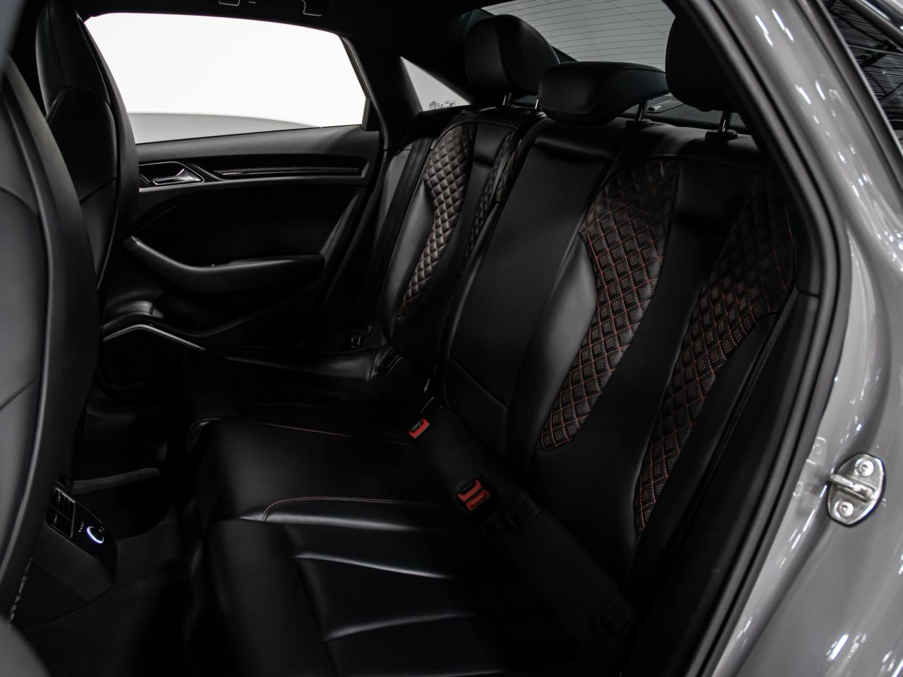 2018 Audi RS 3 Sedan 2.5 TFSI QUATTRO S TRONIC NAVI BLIND SPOTS REAR CA Photo