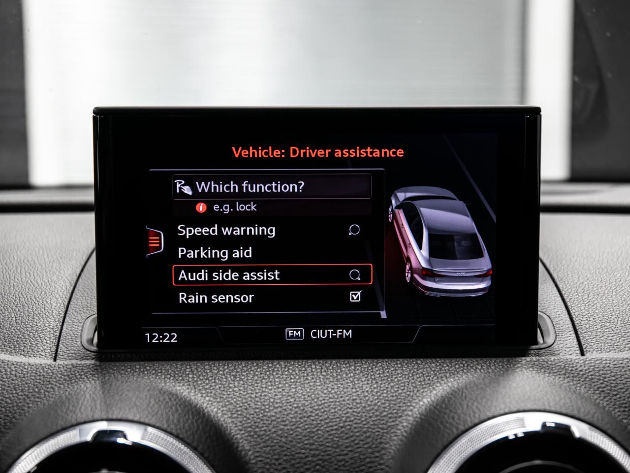 2018 Audi RS 3 Sedan 2.5 TFSI QUATTRO S TRONIC NAVI BLIND SPOTS REAR CA Photo