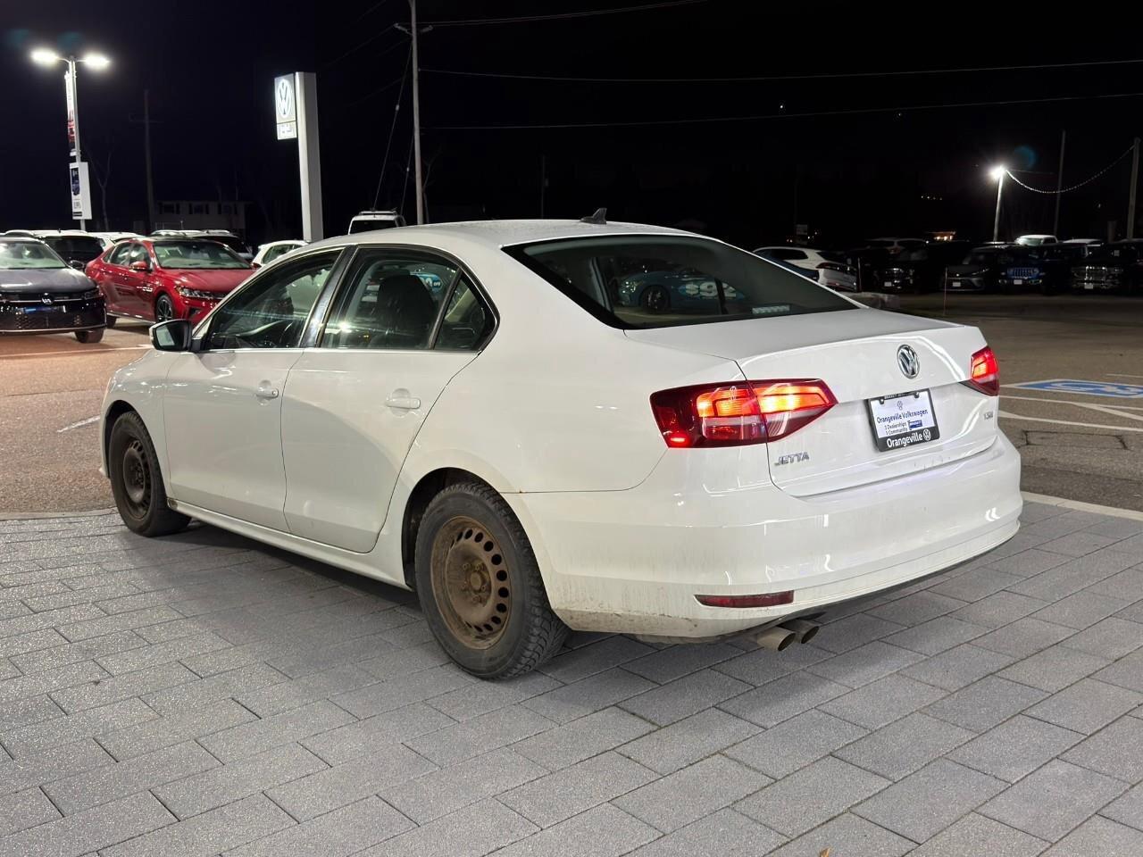 2016 Volkswagen Jetta Sedan ComfortlineCERTIFIED AS-TRADED, ONE-OWNER, ACCIDEN Photo3
