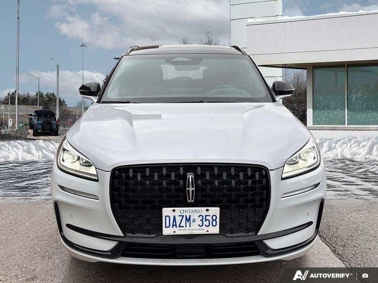 2025 Lincoln Corsair Reserve   Demo Unit   DEMO   LEATHER   MOONROOF DE Photo2