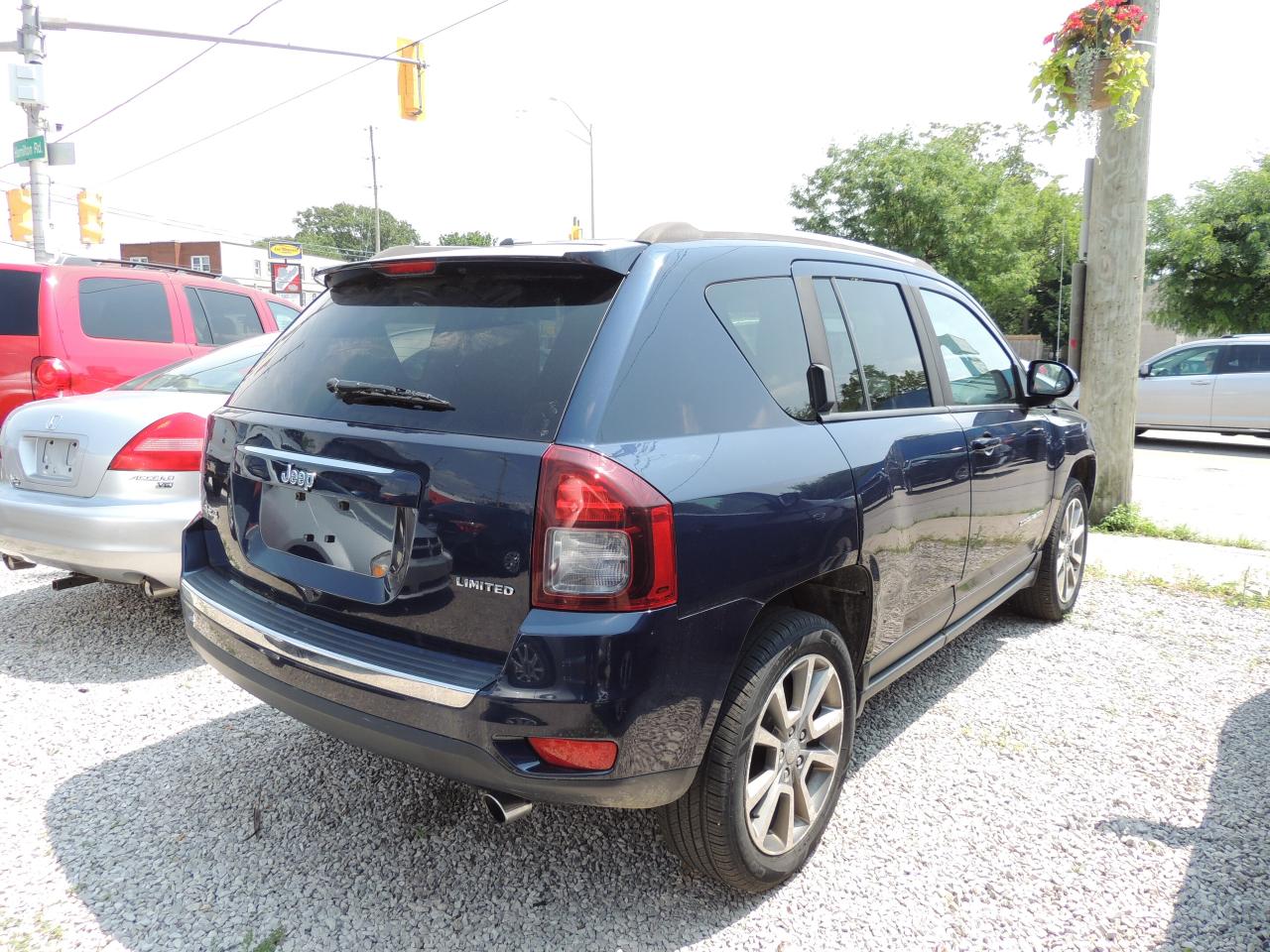 2015 Jeep Compass  Photo