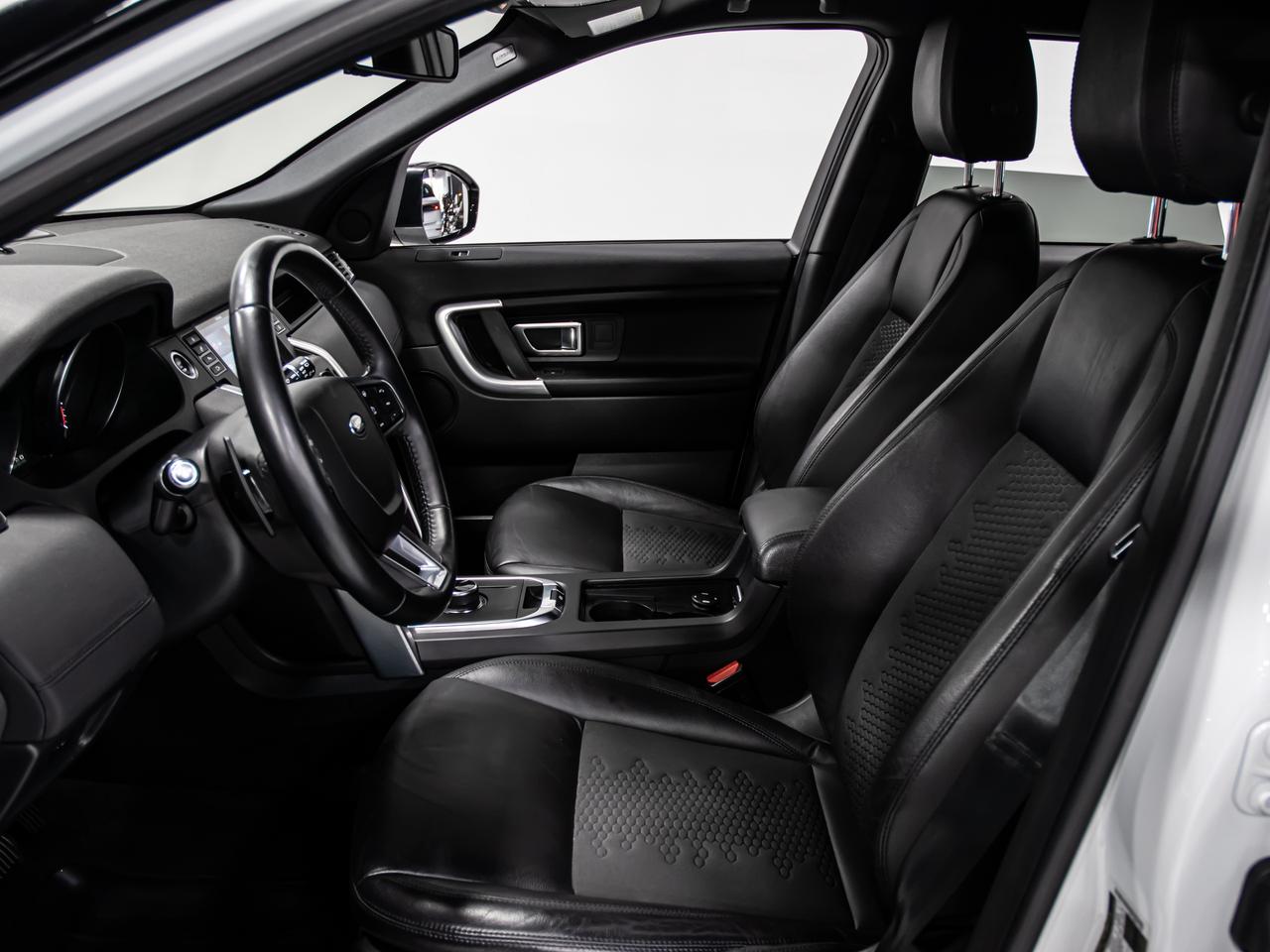 2018 Land Rover Discovery Sport SE AWD BLIND SPOTS NAVIGATION REAR VIEW CAMERA Photo