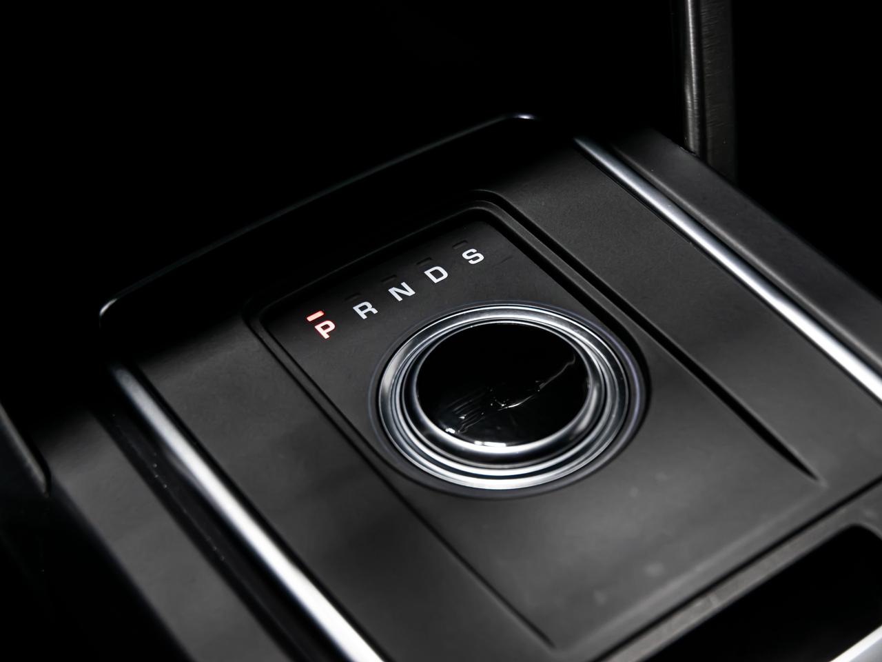 2018 Land Rover Discovery Sport SE AWD BLIND SPOTS NAVIGATION REAR VIEW CAMERA Photo