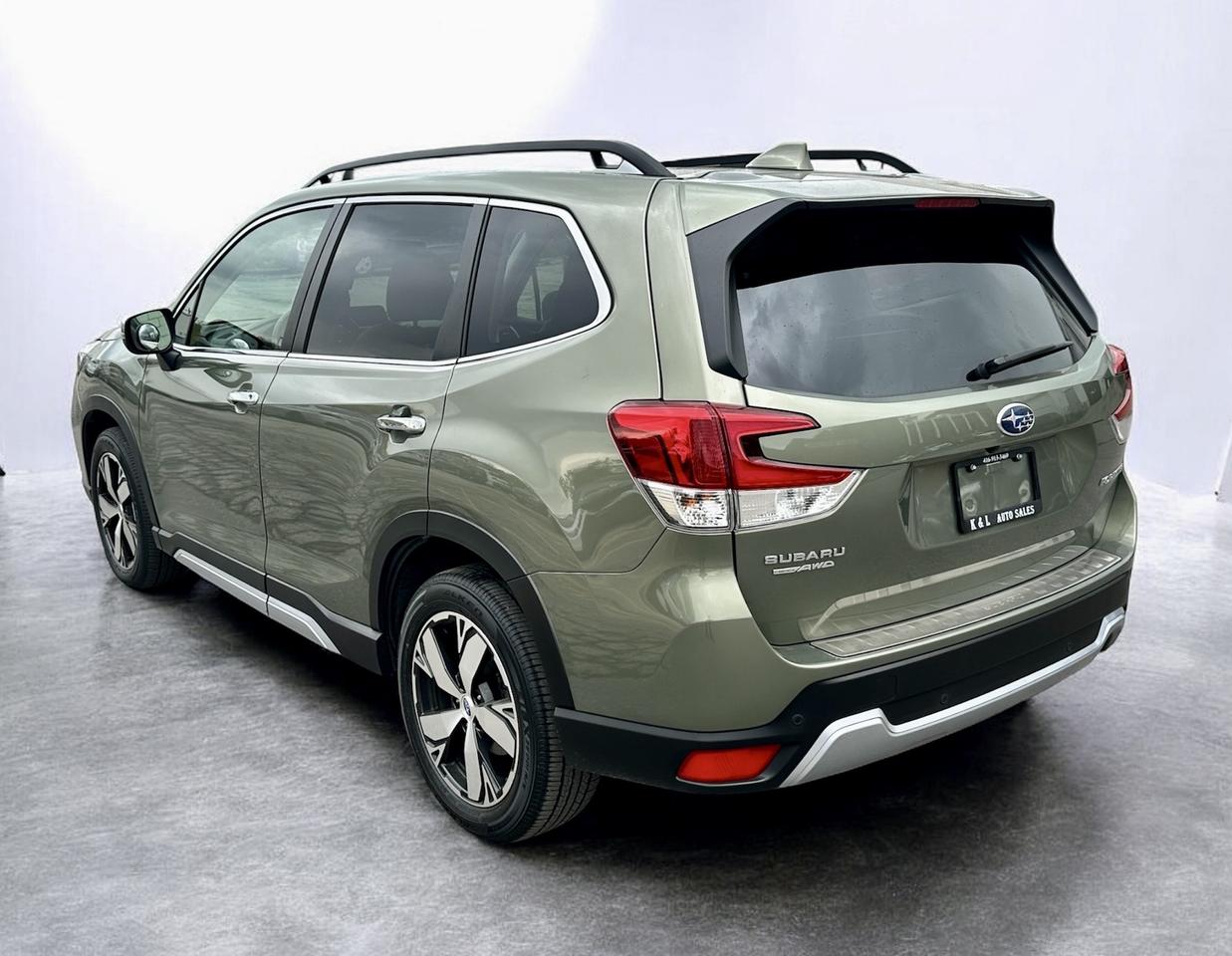 2021 Subaru Forester Premier ~ EyeSight ~ CarPlay ~ Brown Leather Photo