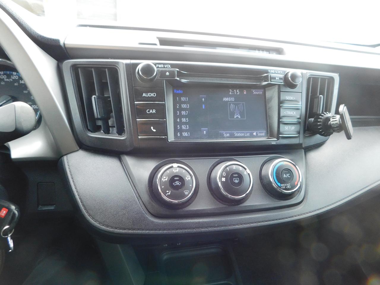 2017 Toyota RAV4 LE  BACKUP CAMERA HEATED SEATS BLUE TOOTH Photo