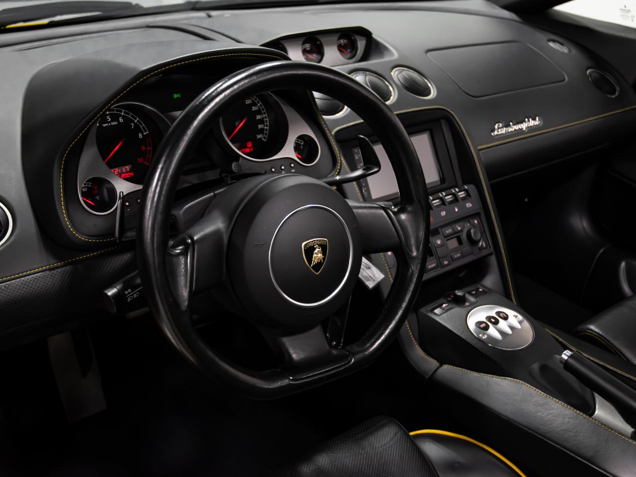 2006 Lamborghini Gallardo SE Low KM   V10 Convertible    AWD   Excellent Photo