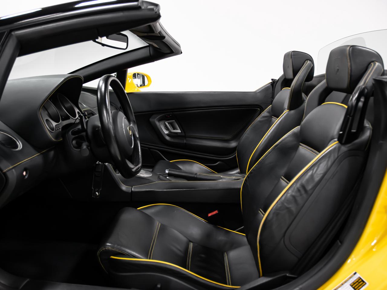 2006 Lamborghini Gallardo SE Low KM   V10 Convertible    AWD   Excellent Photo