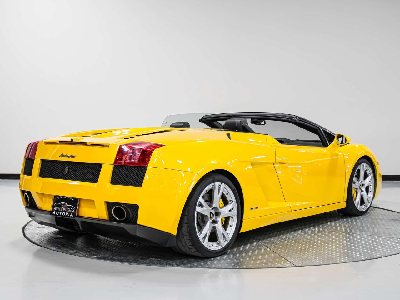 2006 Lamborghini Gallardo Low KM   V10 Convertible    AWD   Excellent Photo