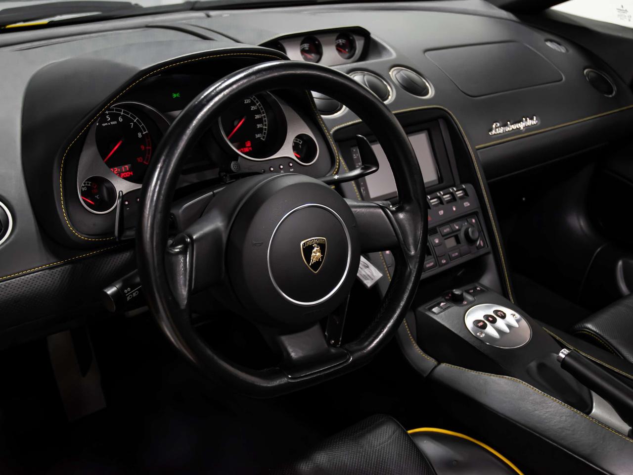 2006 Lamborghini Gallardo Low KM   V10 Convertible    AWD   Excellent Photo