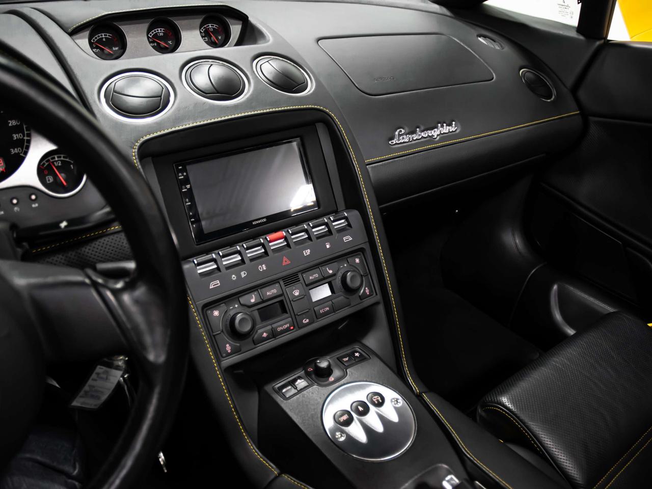 2006 Lamborghini Gallardo Low KM   V10 Convertible    AWD   Excellent Photo