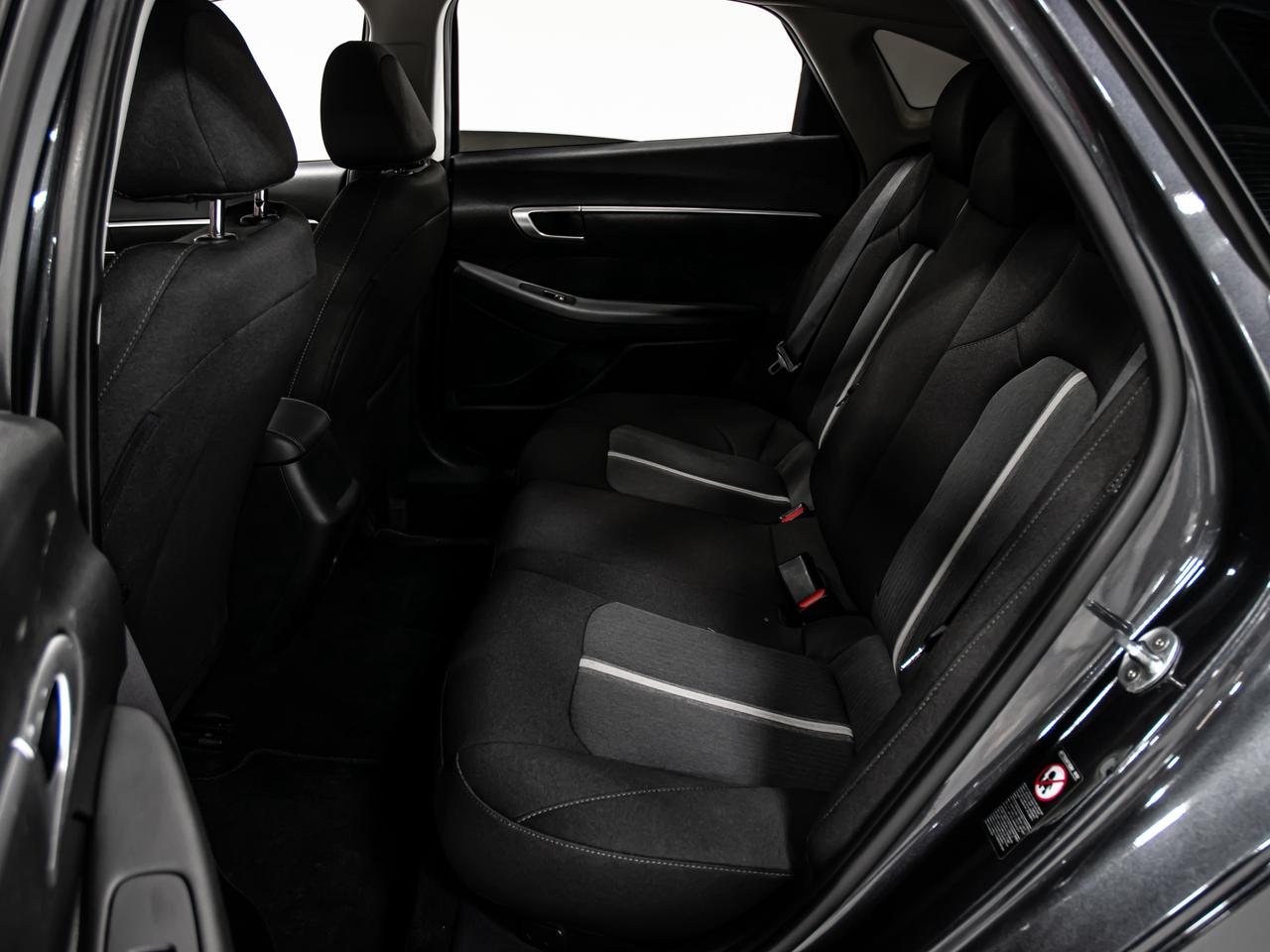 2020 Hyundai Sonata 2.5L PREGERRED BLIND SPOTS REAR VIEW CAM CARPLAY Photo