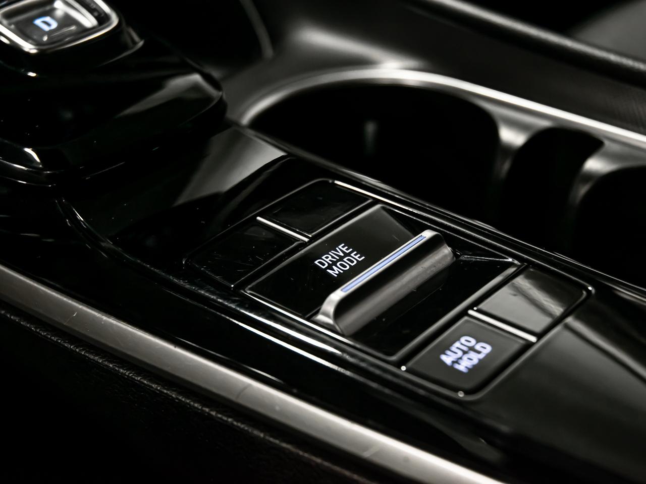 2020 Hyundai Sonata 2.5L PREGERRED BLIND SPOTS REAR VIEW CAM CARPLAY Photo