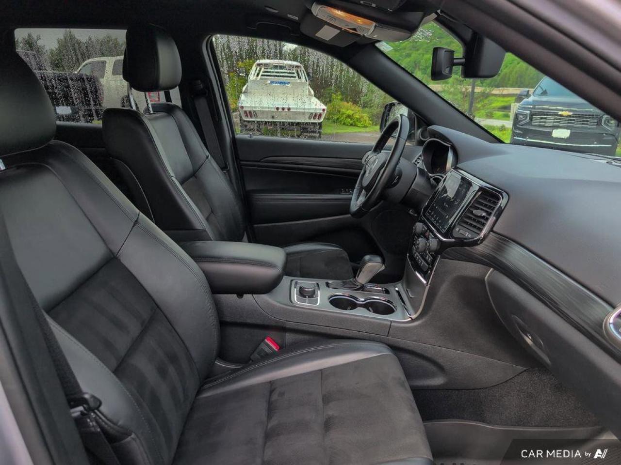 2021 Jeep Grand Cherokee AltitudeCertified Pre-Owned   One Owner   Heated S Photo