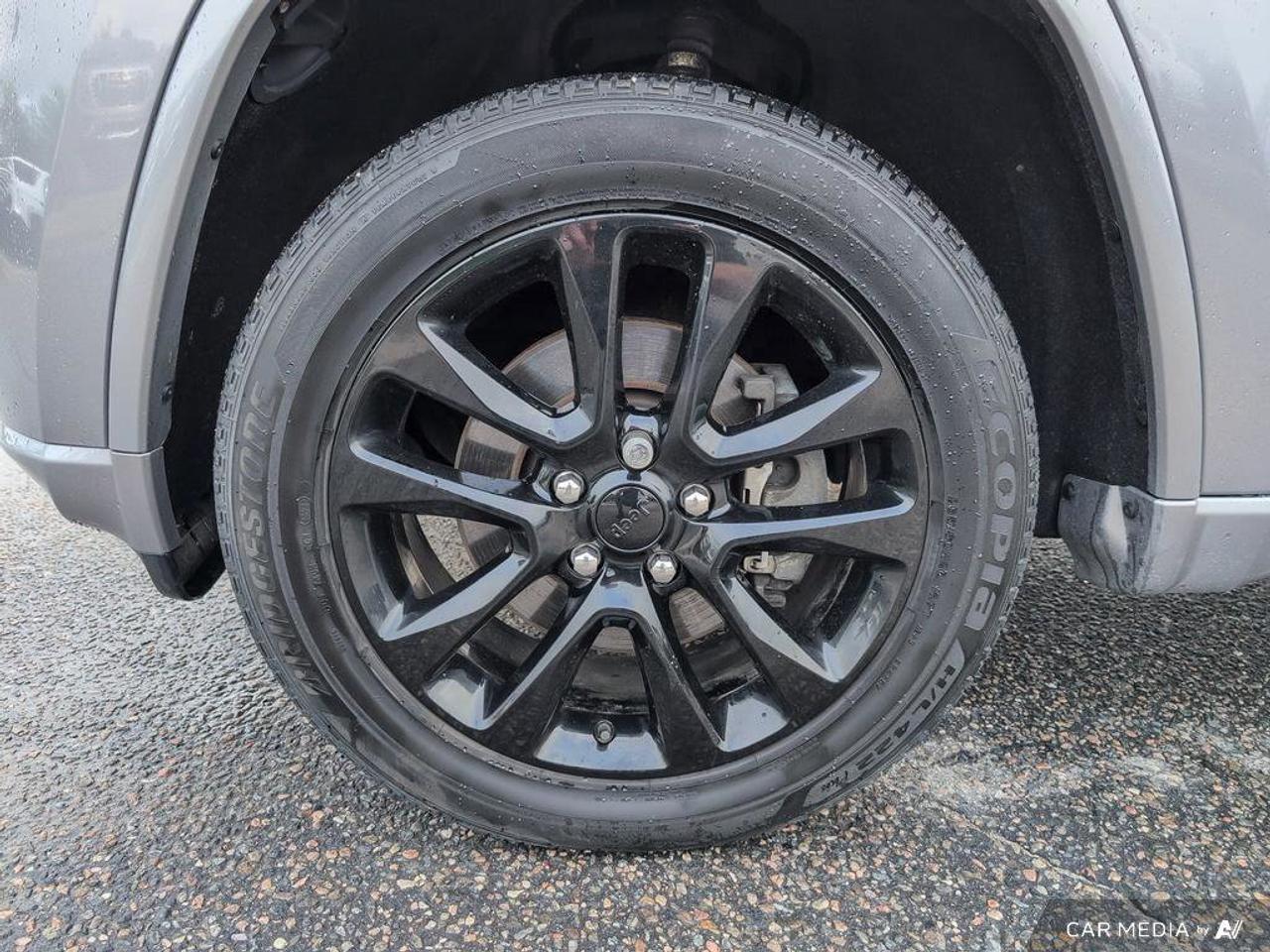 2021 Jeep Grand Cherokee AltitudeCertified Pre-Owned   One Owner   Heated S Photo