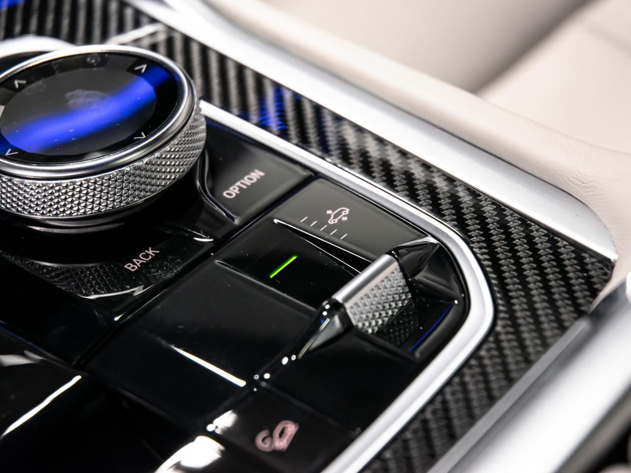 2023 BMW X6 xDrive40i Driver Assist HUD PREMIUM ENHANCED PKG Photo