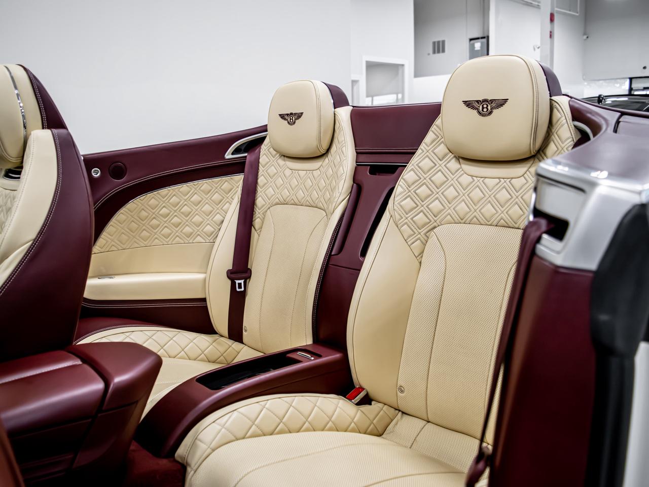 2021 Bentley Continental GT CONVERTIBLE W12  SOFT TOP HEADS UP Photo