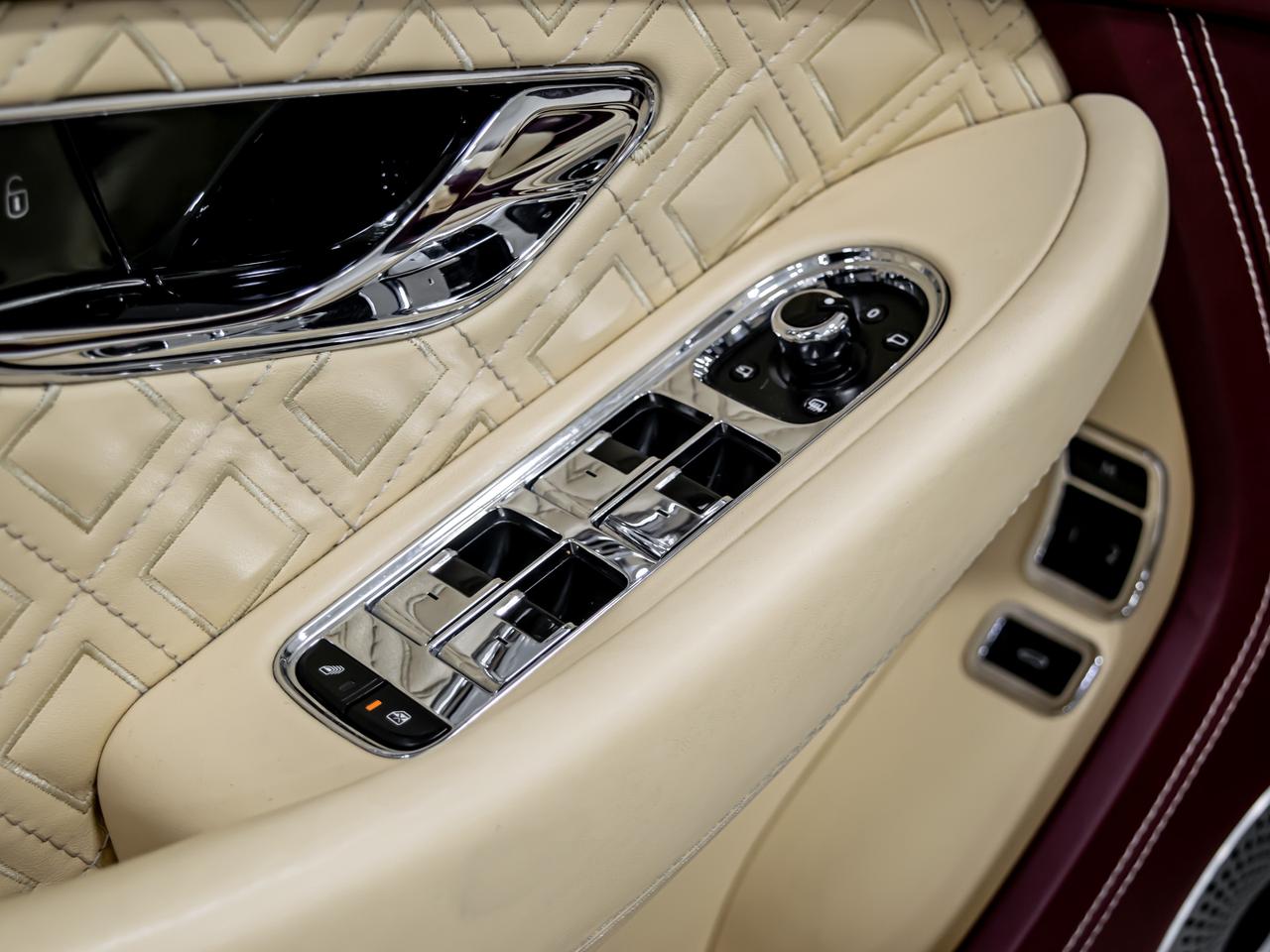 2021 Bentley Continental GT CONVERTIBLE W12  SOFT TOP HEADS UP Photo