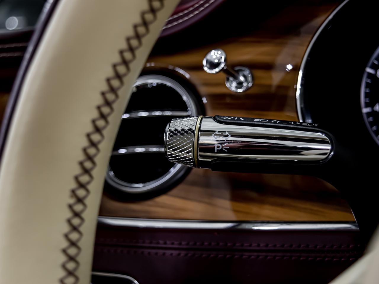 2021 Bentley Continental GT CONVERTIBLE W12  SOFT TOP HEADS UP Photo