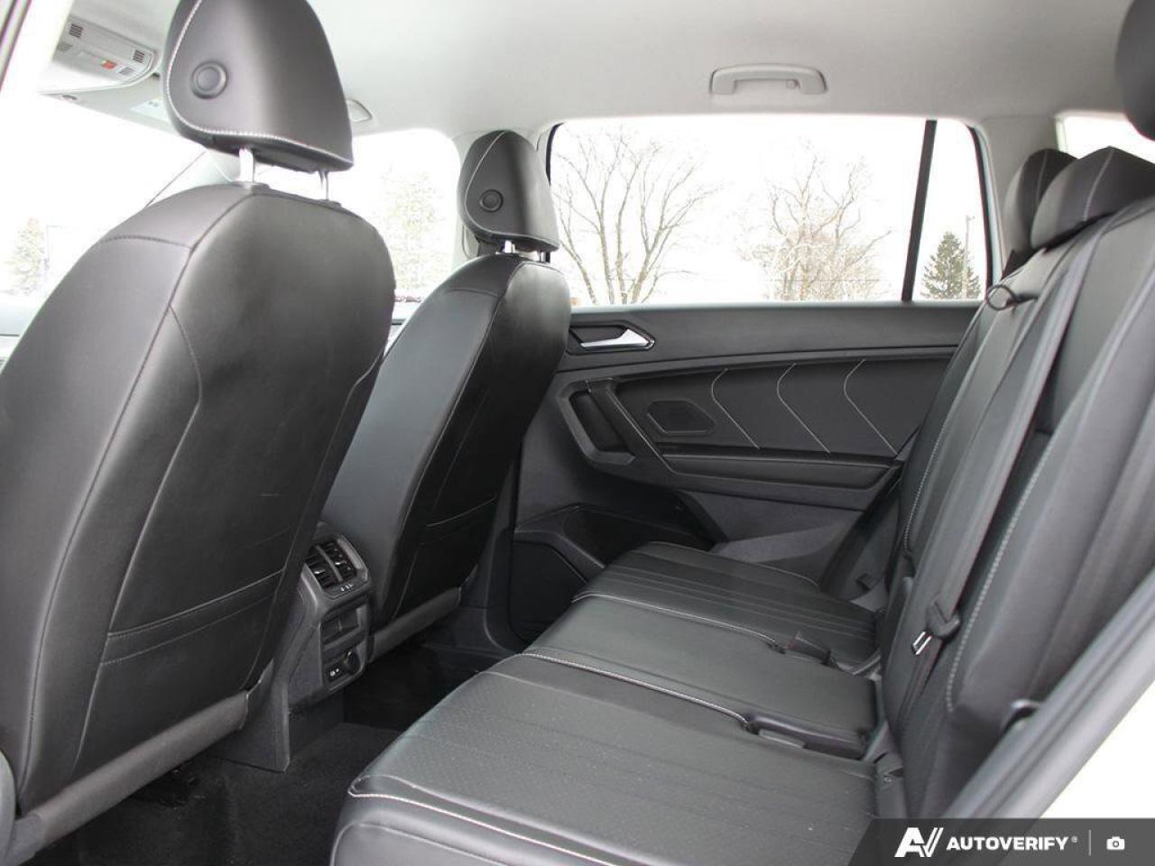 2022 Volkswagen Tiguan ComfortlineACCIDENT-FREE, AWD, CARPLAY, AWD, HTD S Photo