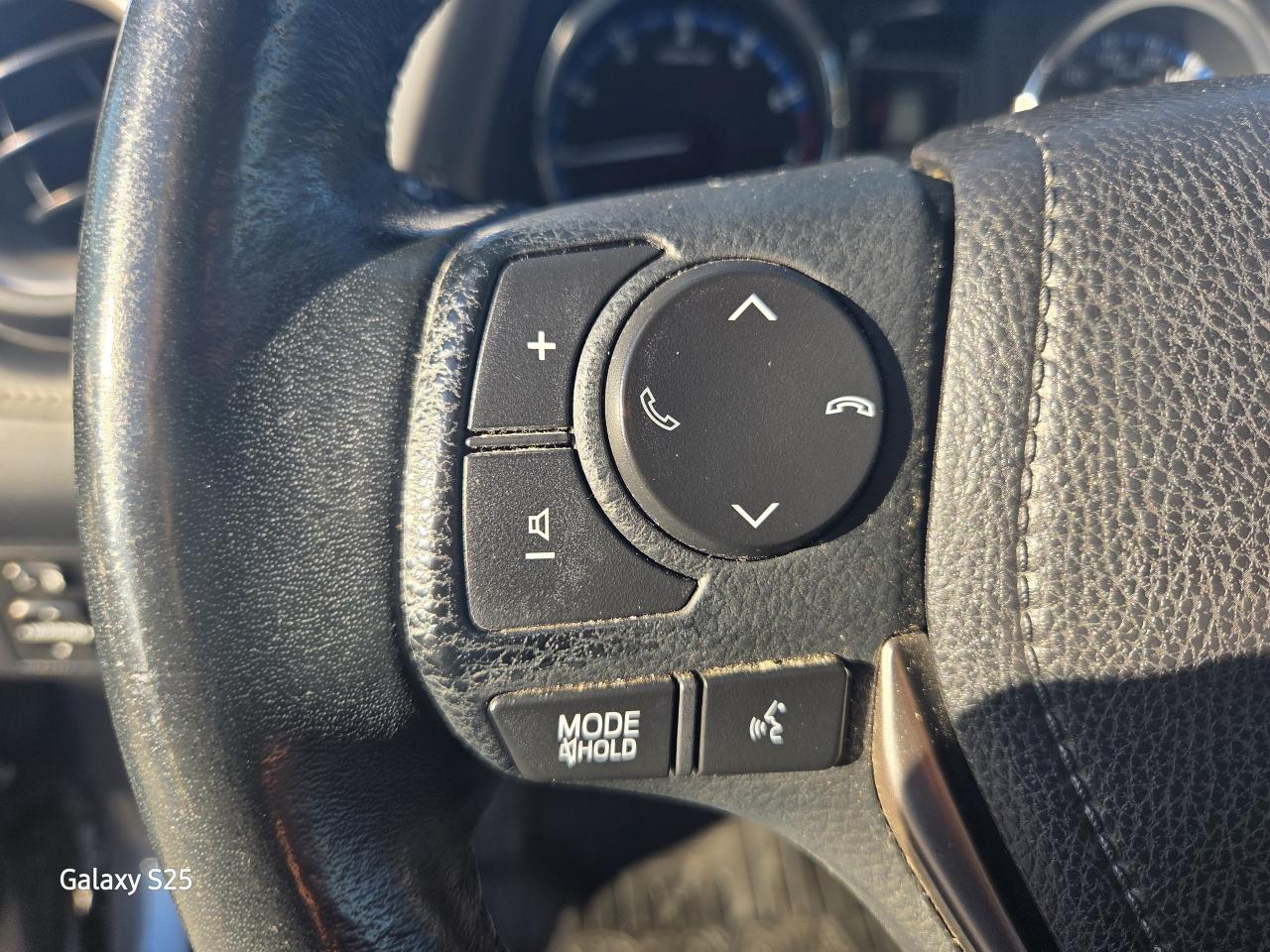 2017 Toyota RAV4 XLE AWD ROOF ALLOYS BLUE TOOTH CLEAN $ 14,688.00 Photo