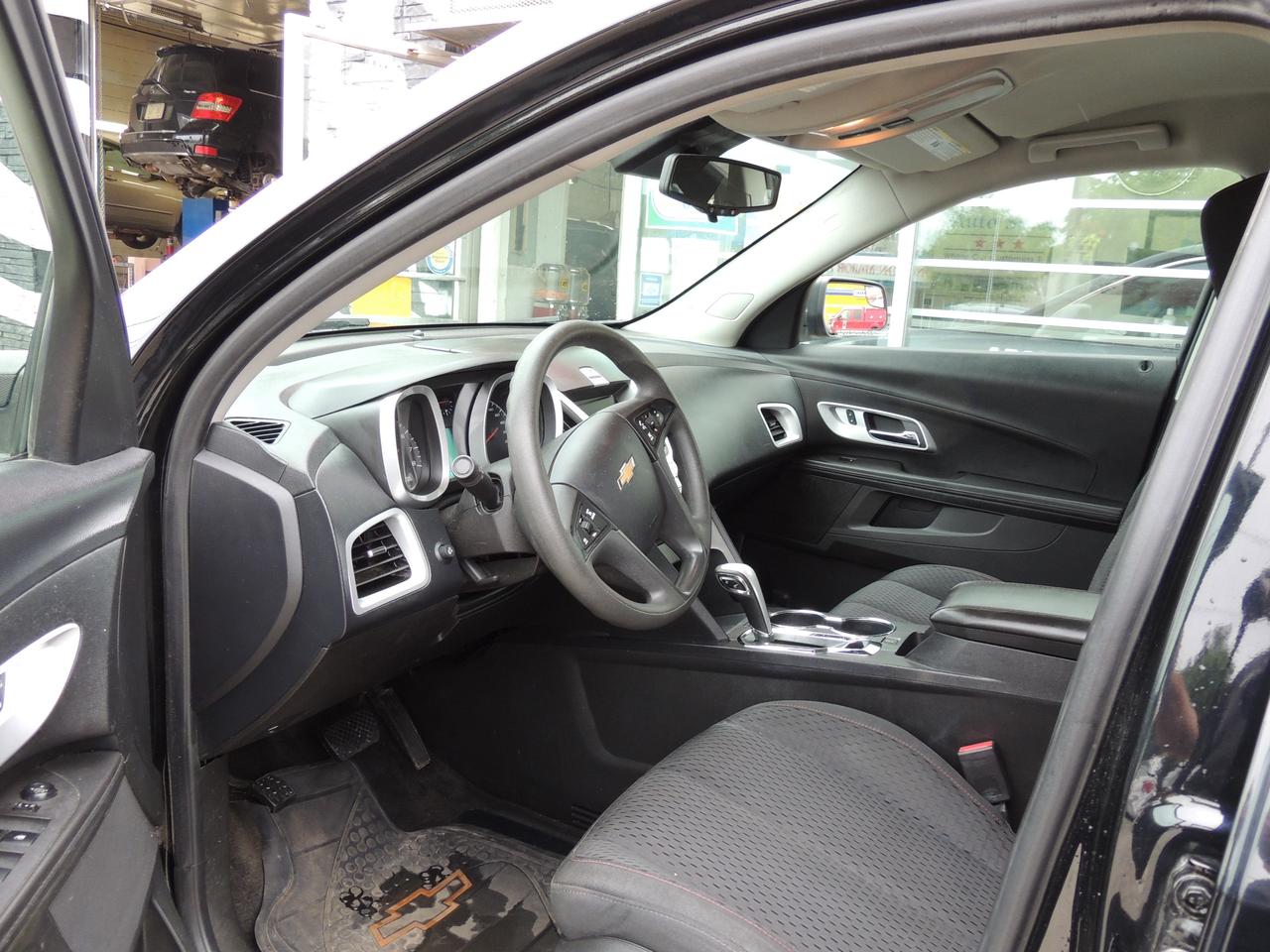 2014 Chevrolet Equinox  Photo