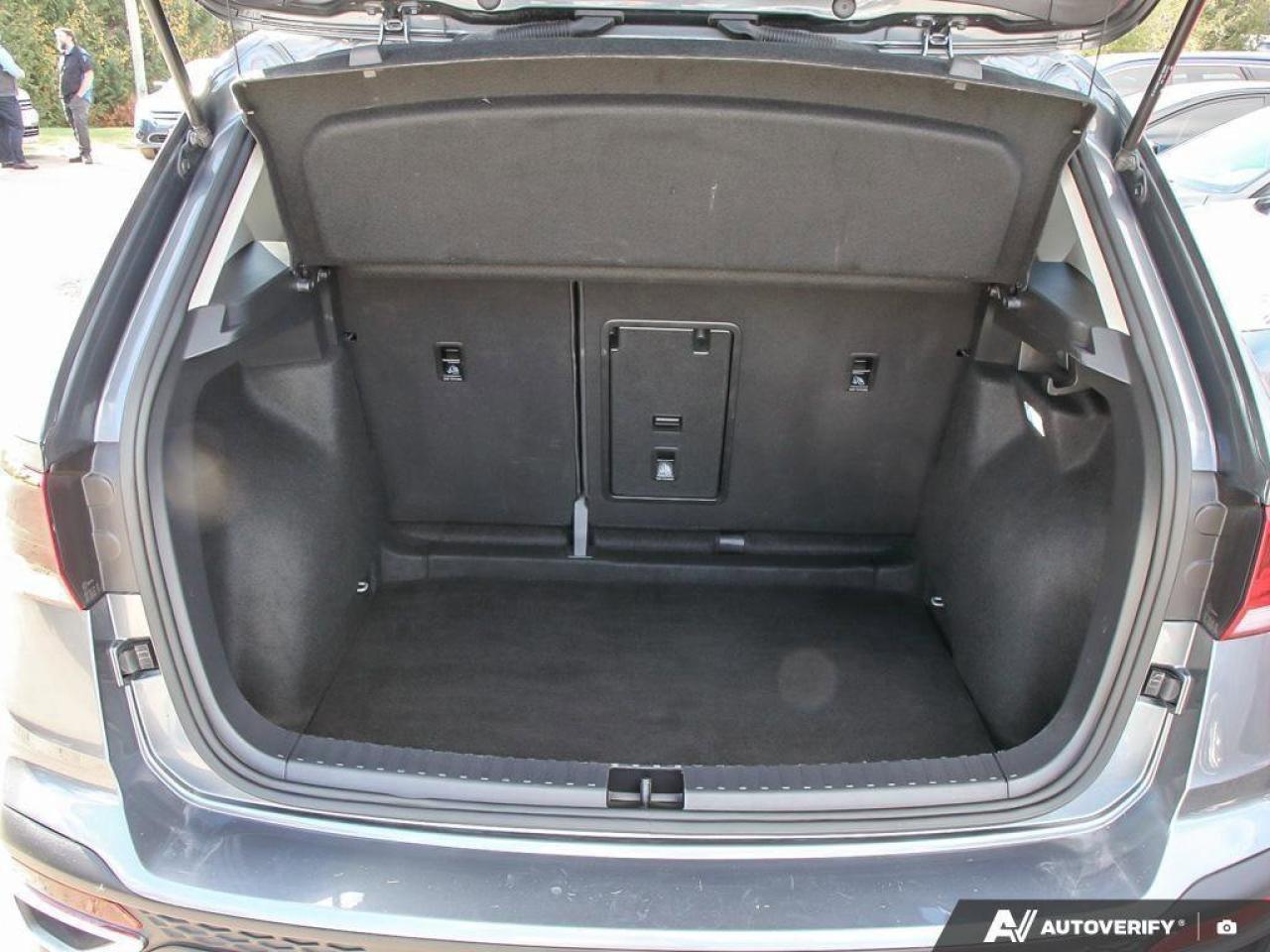 2024 Volkswagen Taos ComfortlineCERTIFIED! HTD SEATS, CARPLAY, KEYLESS Photo