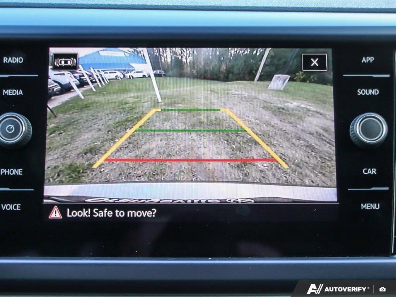 2024 Volkswagen Taos ComfortlineCERTIFIED! HTD SEATS, CARPLAY, KEYLESS Photo