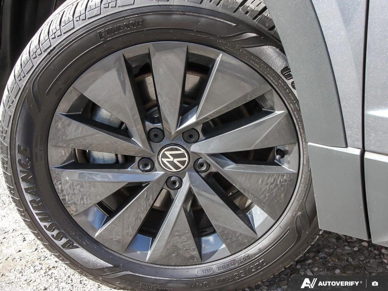 2024 Volkswagen Taos ComfortlineCERTIFIED! HTD SEATS, CARPLAY, KEYLESS Photo