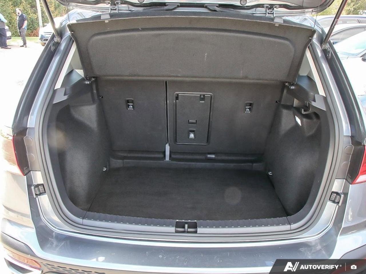 2024 Volkswagen Taos ComfortlineCERTIFIED! HTD SEATS, CARPLAY, KEYLESS Photo