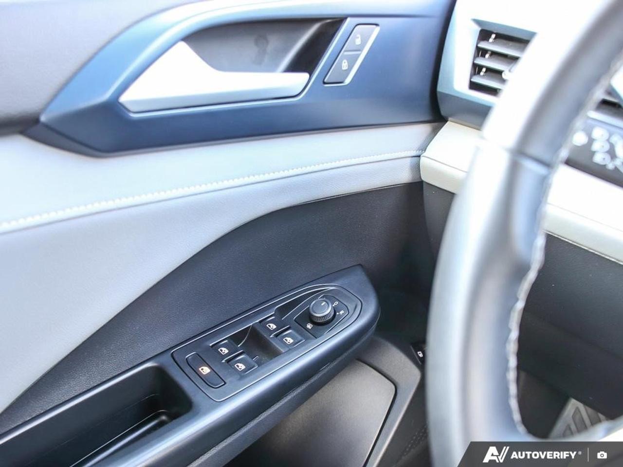 2024 Volkswagen Taos ComfortlineCERTIFIED! HTD SEATS, CARPLAY, KEYLESS Photo