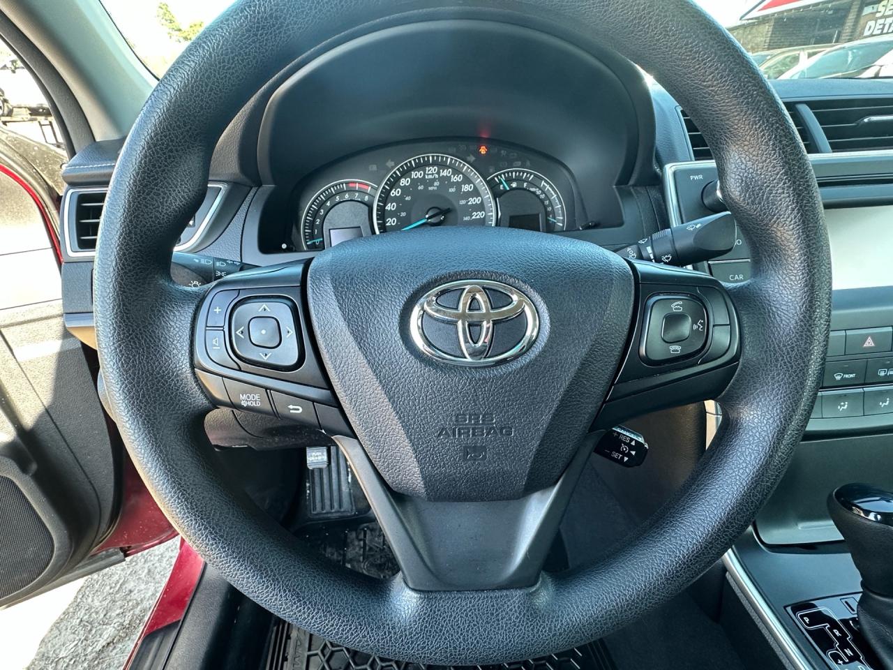 2015 Toyota Camry LE ~ NO ACCIDENTS ~ SAFETY INCLUDED Photo4