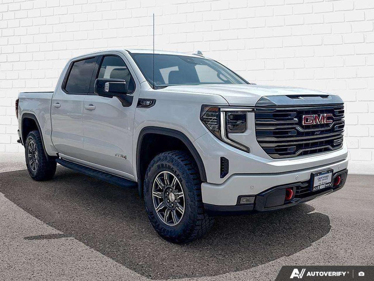 2024 GMC Sierra 1500 OFF ROAD SUSPENSION PKG. RUNNING BOARDS. TONNEAU. AT4 PREMIUM PKG. HITCH GUIDANCE W/HITCH VIEW. Photo