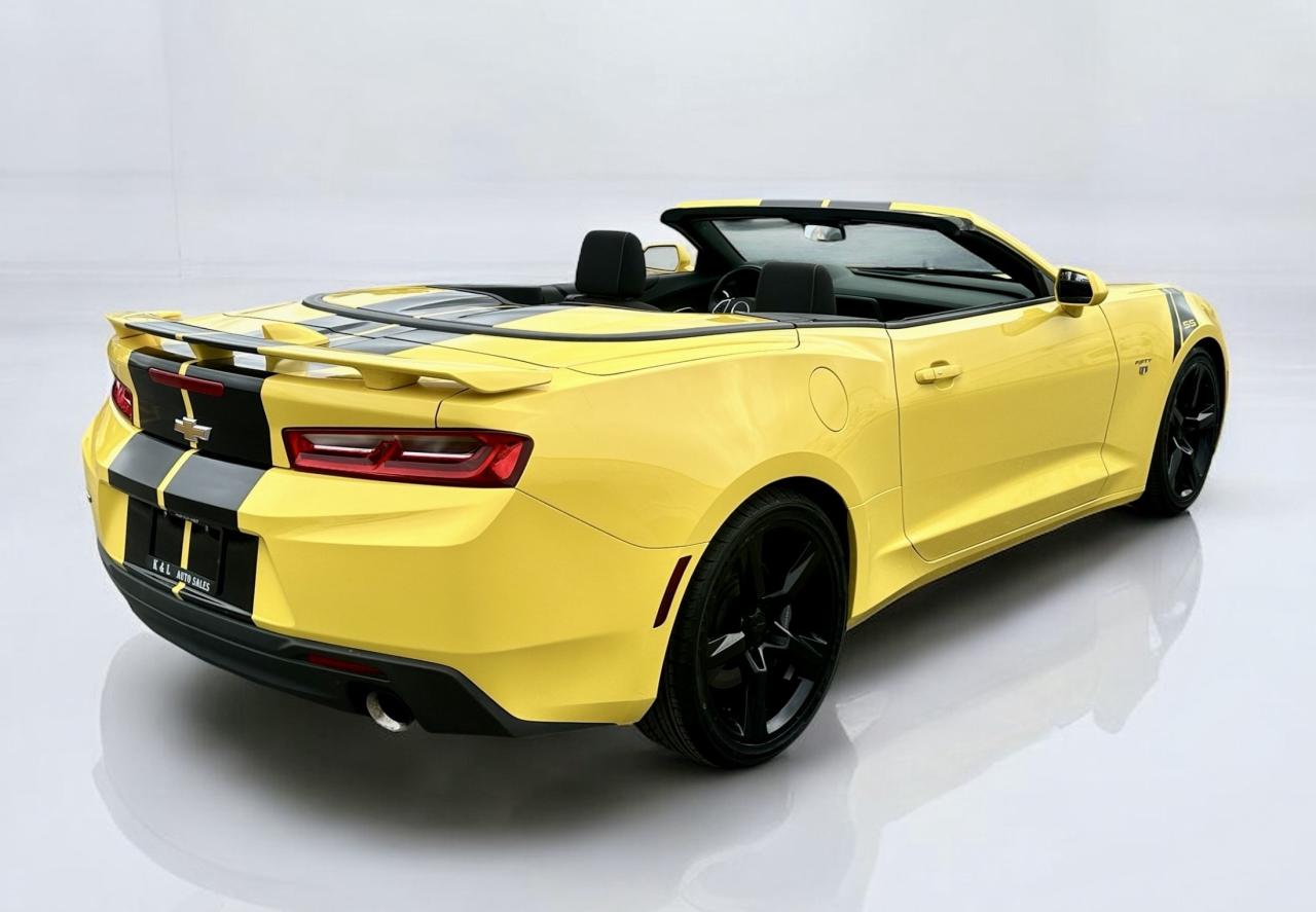 2017 Chevrolet Camaro 1SS ~ 6.2L V8 ~ CONVERTIBLE Photo
