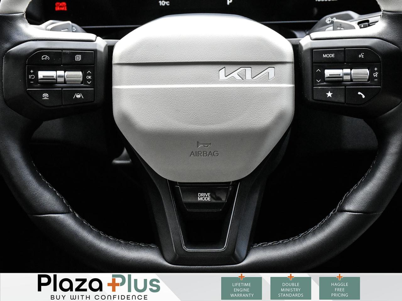 2025 Kia K4 GT-Line Turbo Limited Panoramic Sunroof Heated Sea Photo
